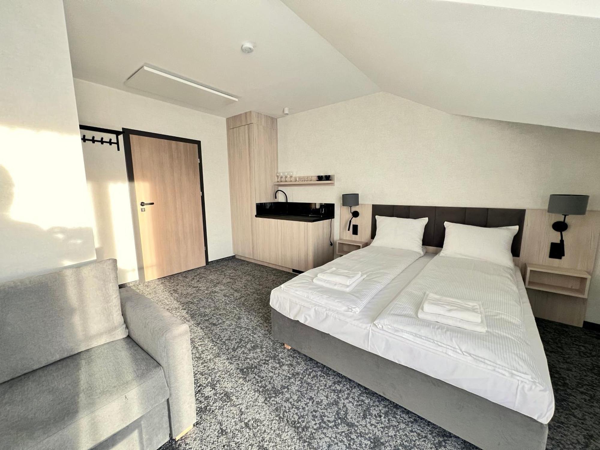 Silver Baltic Aparthotel Kolobrzeg Ngoại thất bức ảnh