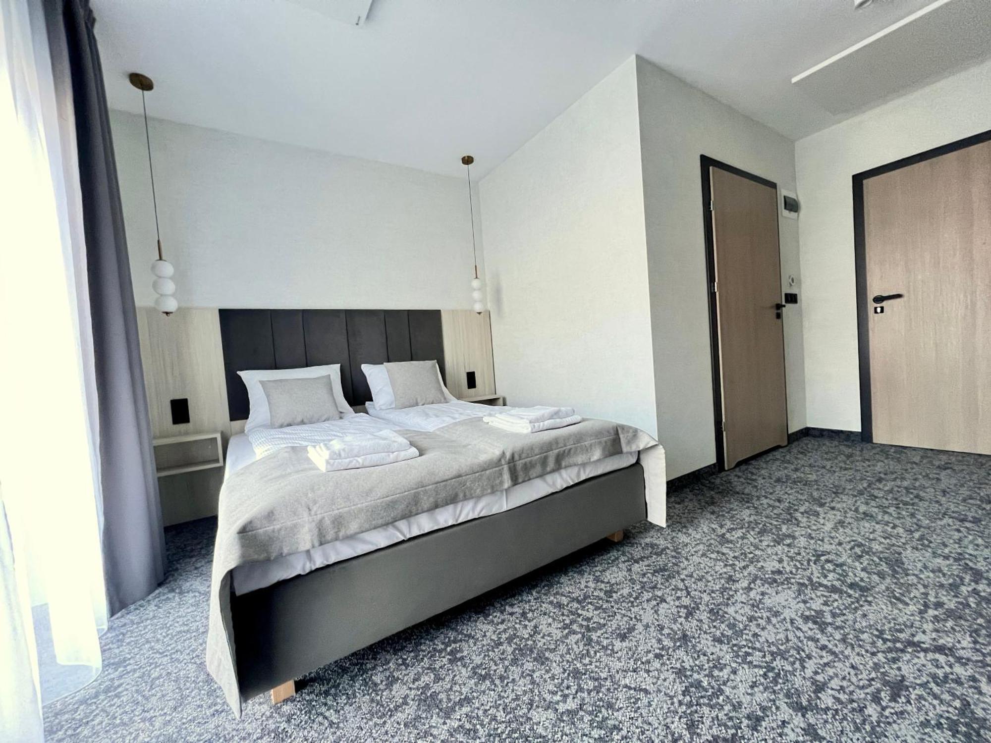 Silver Baltic Aparthotel Kolobrzeg Ngoại thất bức ảnh