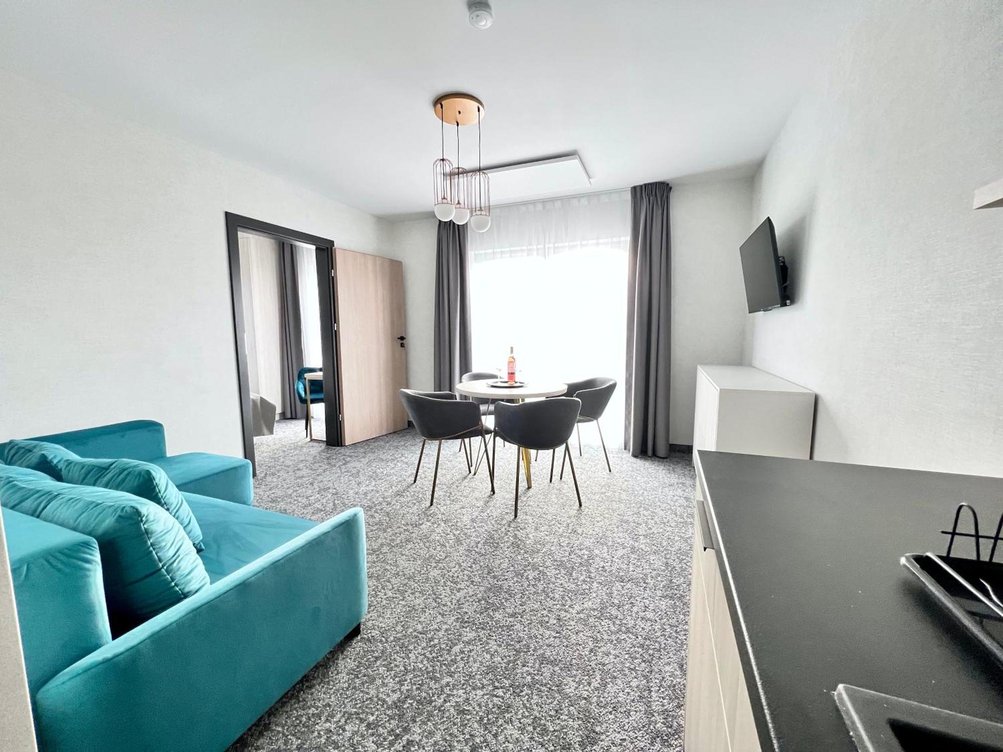 Silver Baltic Aparthotel Kolobrzeg Ngoại thất bức ảnh